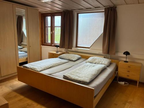 Ferienwohnung Monteurswohnung für 1 bis 8 Personen (Ferienwohnung Monteurswohnung fur 1 bis 8 Personen) in Diebach