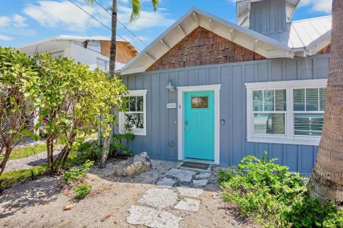Villa #6 Starfish in Holmes Beach, USA