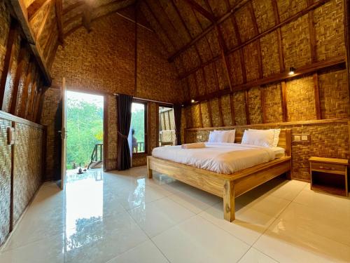 Azhani Bungalow in ซิกูร์