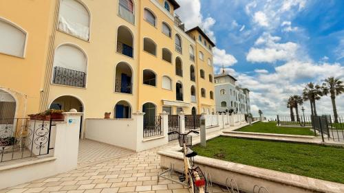 P057 - Porto Recanati, nuovo quadrilocale con terrazzo vista mare