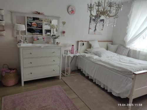 Exterior view of Romantischer Traum, Zimmer mit TV inkl Netflix super late check in moglich