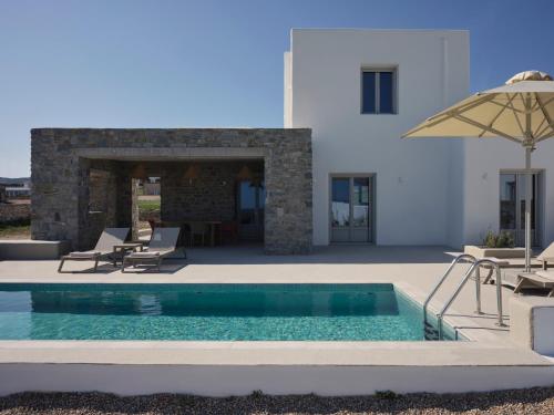 2 bedrooms, 4 beds