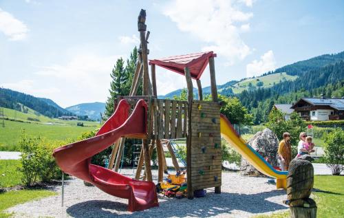 Harmls Aparthotel - image 2