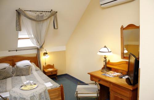 Lévay Villa Hotel Room Type - Triple Room