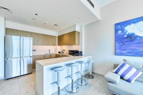 Golf Suites 2BR Luxury Stay in Dubai Hills, Dubaj (zdjęcie 10)