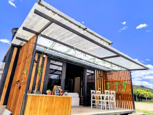 Romántico Glamping tipo contenedor con Jacuzzi cerca al lago de Paipa (Romantico Glamping tipo contenedor con Jacuzzi cerca al lago de Paipa) in Canocas