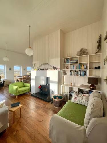 Belmullet Beach House Retreat in Blacksod