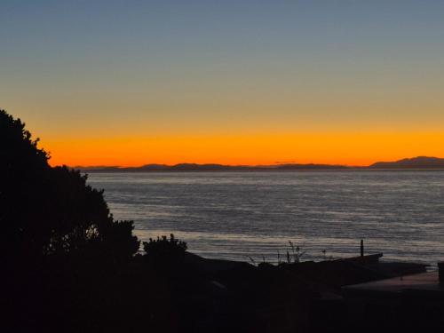 Raumati South Beach Studio in เปคาคาริกิ