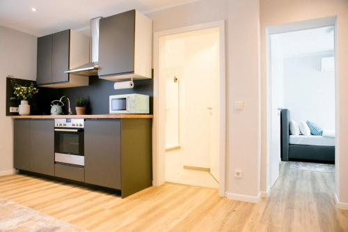 bonquartier - LUXAPT#5 Gemütliches, stilvolles Apartment mit Self Check-In, voll ausgestatteter Küche, Klimaanalage & Parkplatz, Sankt Augustin (foto 10)