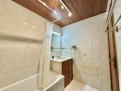 Vilamoura Golf Apartment 2 With Pool by Homing - image 5