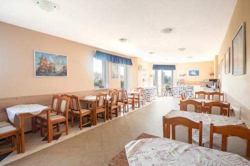 อาหารและเครื่องดื่ม, Villa Zdroj in มิซซิสดรอจ