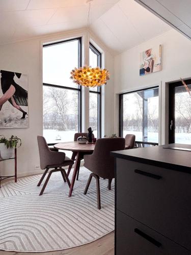 Forest lodge in Tana