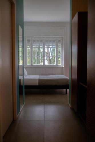 Junior Suite with Balcony image 9