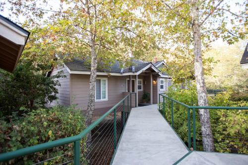 Sycamore Mineral Springs In Ca - 