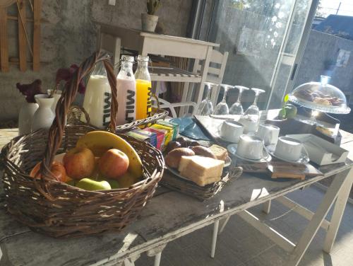 Magnolia in ทาคัวเร็มโบ