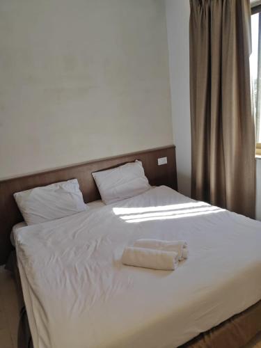 Standard Double Room image 1