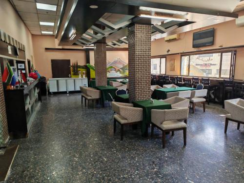 Vestíbulo, New Metropole Hotel in Old City