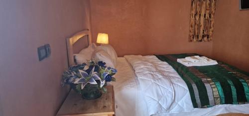 2 bedrooms, 3 beds
