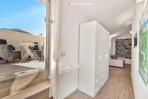 Il Cielo in una Stanza, Terre Marine - La Spezia