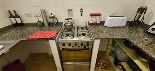 Casa de playa, rodeada de monte, campo y mar in La Coronilla