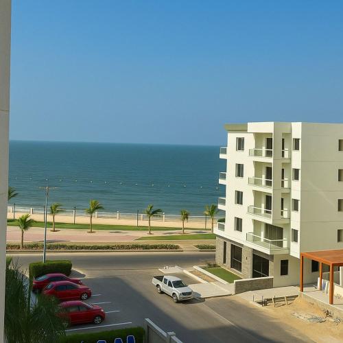 Beachfront Chalet in Porto Said, Egypt - Perfect Getaway, `Ezbet Shalabi el-Rûdi (photo 9)