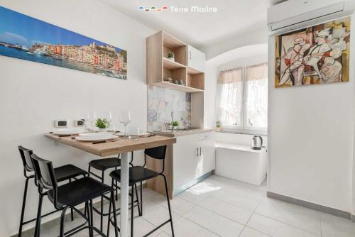 Richard's House, Terre Marine