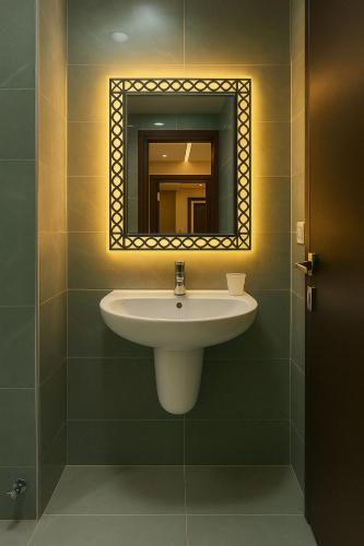 Elegant Family Chalet with Pool View in Porto Said Resort, `Ezbet Shalabi el-Rûdi (photo 10)