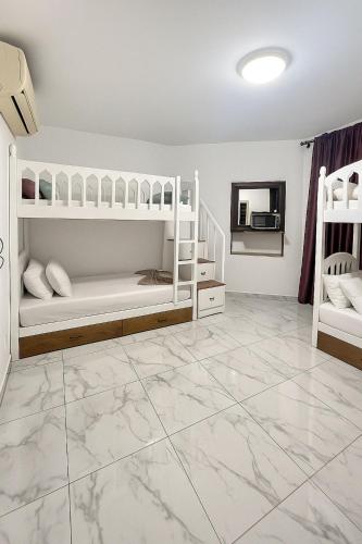 Luxurious Chalet with Pool View in Porto Said Resor, `Ezbet Shalabi el-Rûdi (foto 9)