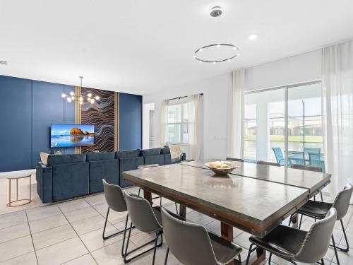 SUPER SPACE - 12BD 12BA - MANY ENSUITEs SLEEPs 38, Kissimmee (foto 6)