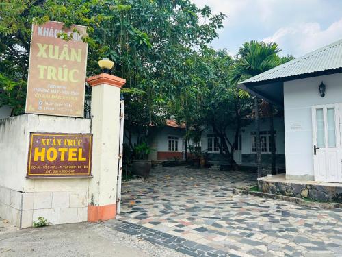 Khách sạn Xuân Trúc Khách sạn Xuân Trúc