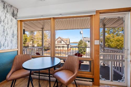 Fish Creek Inn - image 7