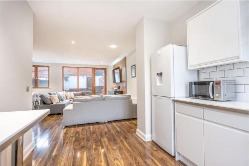 Grovefield Getaway in บอลลีมาคาร์เรต