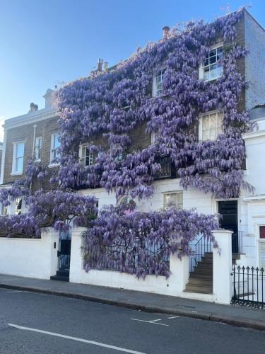 Awesome 3 bedroom Bayswater-Notting Hill very central flat with balcony beside Hyde Park and Kensington Palace Gardens - image 9
