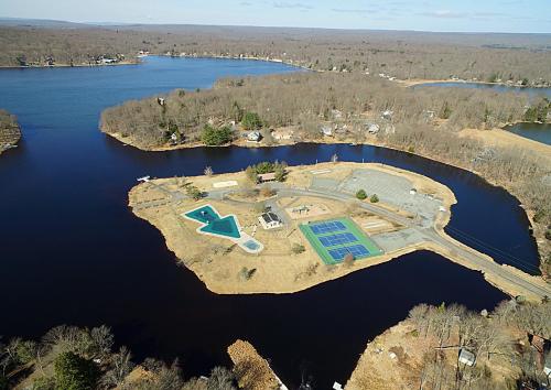 Lakeview! - Close to Skiing - Includes Firepit & Game Room!