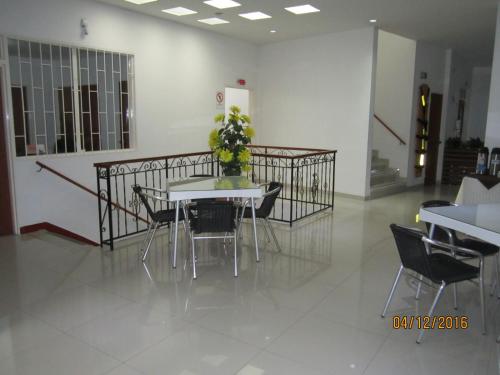 Hotel Dulima Inn