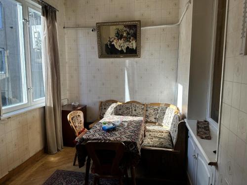Bridge House Yerevan Armenia – Yerevan