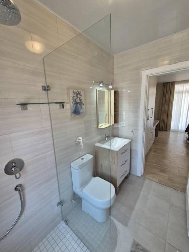 Two-Bedroom Apartment with Balcony and Terrace image 10