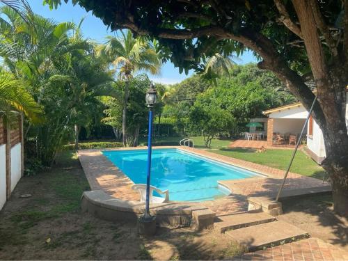 CASA QUINTA CON PISCINA PRIVADA en Melgar Tolima