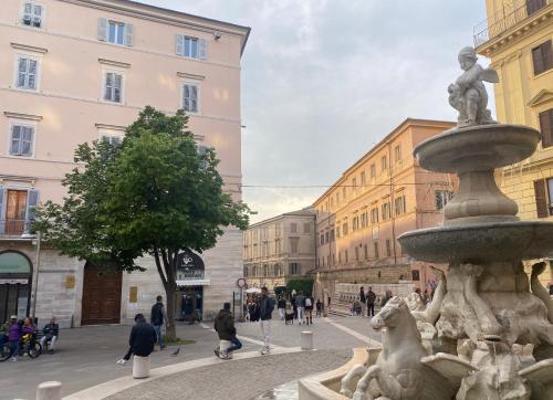Appartamento Ancona Centro Piazza Roma, Ancona (foto 3)