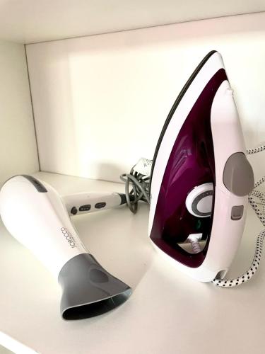 DPTO CÓMODO CON COCHERA ideal para parejas o familias