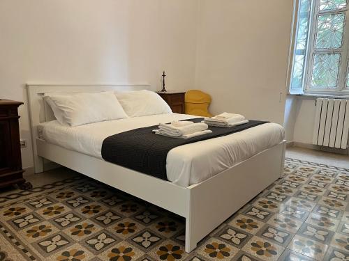 Gianicolo Hill Apartment, Rome (photo 8)