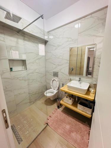 Saranda Lotus One Bedroom - image 3