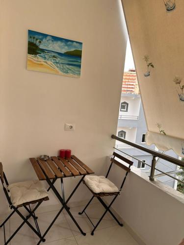 One-Bedroom Apartment image 7