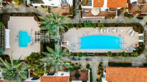 SV004 Single Story LQ Resort Studio Spa Villa in La Quinta, USA