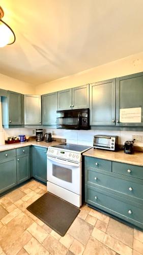 Two bedrooms unit with jacuzzi and great view, Niagara Falls (fotografie 8)