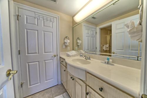 Gulf Crest Condominium #0203 - image 11