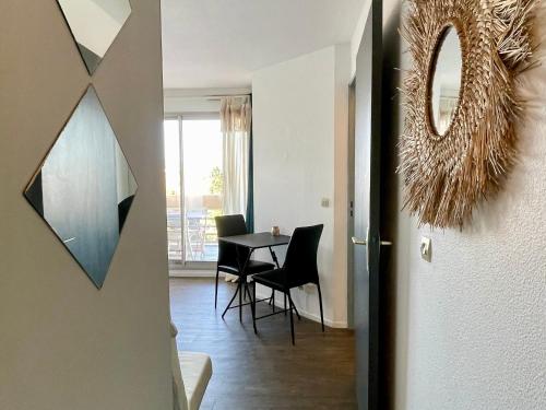 Appartement 2 pièces avec piscine - FR-1-748-30 Appartement 2 pièces avec piscine - FR-1-748-30