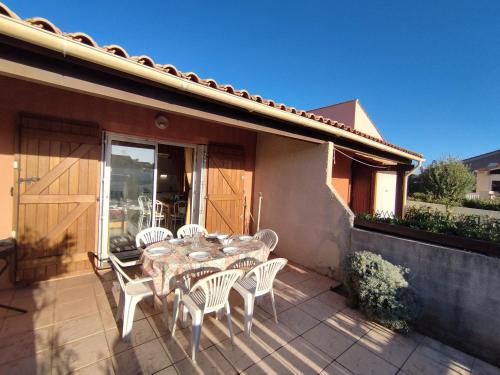 Villa T3 Mezzanine - Parking Privé - À 6 min de la plage - 6 pers. - Narbonne-Plage - FR-1-795-62 gîte à louer Chez Bernadette et Xavier