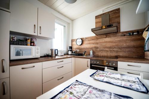 Apartment mit Balkon, perfekt als Monteurwohnung oder Stundentenwohnung in Springe, Deutschland