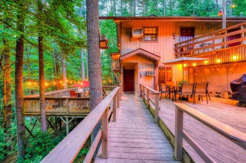 Cascades Inn - image 11